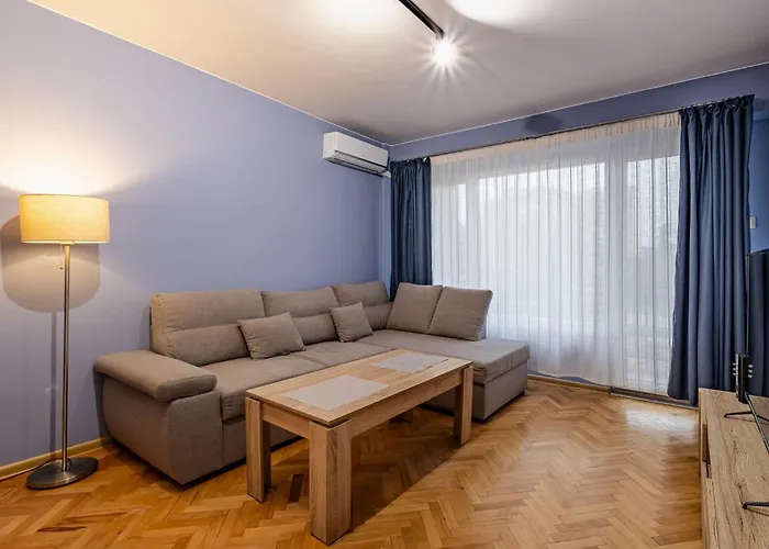 Peaceful With Free Parking Apartamento