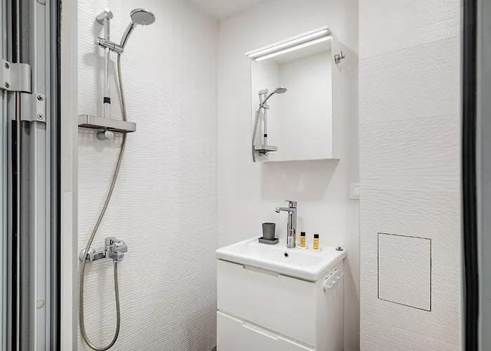 Apartamento Peaceful With Free Parking *