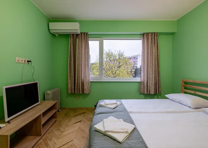 Apartamento Peaceful With Free Parking