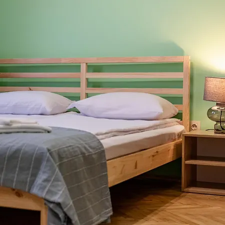 Peaceful With Free Parking * Варна