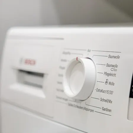 Peaceful With Free Parking Варна